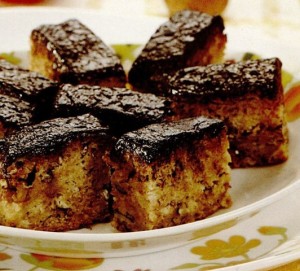 prajitura cu nuca si crema caramel