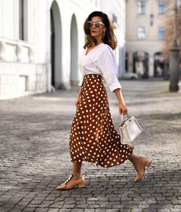 4 trucuri prin care vă puteți stiliza perfect orice ținută