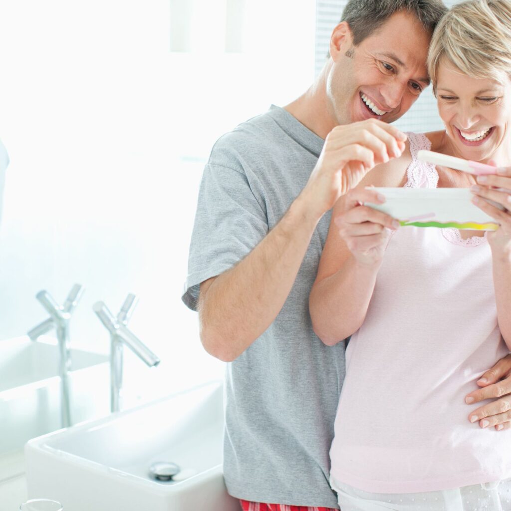 4 mișcări financiare pe care trebuie să le faci după ce ai aflat că ești însărcinată